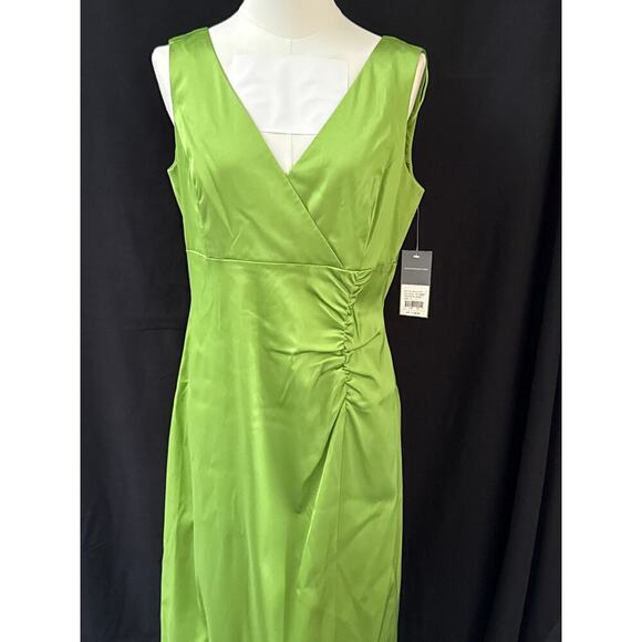 Women’s Donna Ricco Green V-cut Pleated Pencil Dress Sz 12 - Picture 1 of 3
